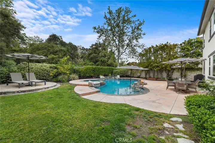 25 Lyra Way, Coto De Caza, California 92679