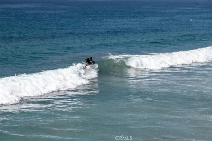 FUN TIMES IN MANHATTAN BEACH!