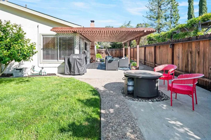 5296 Theresa Way, Livermore, California 94550-2341