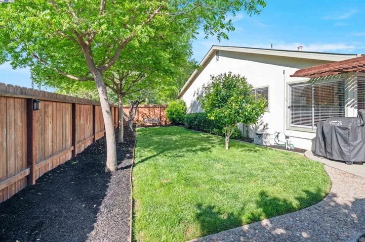 5296 Theresa Way, Livermore, California 94550-2341
