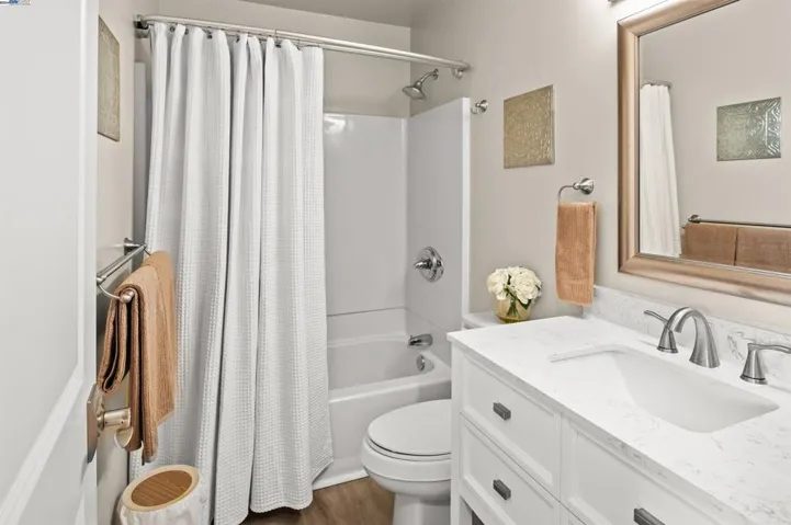 5296 Theresa Way, Livermore, California 94550-2341