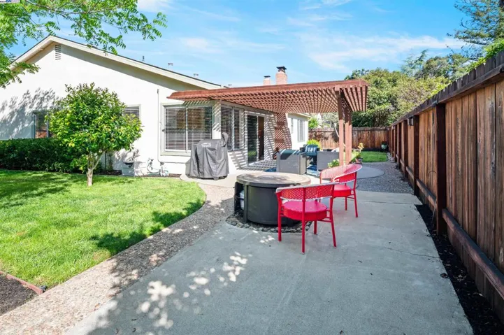 5296 Theresa Way, Livermore, California 94550-2341