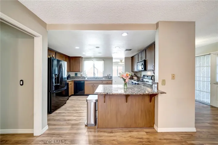 43015 22nd Street W, Lancaster, California 93536