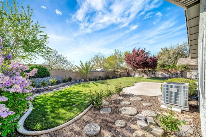 43015 22nd Street W, Lancaster, California 93536