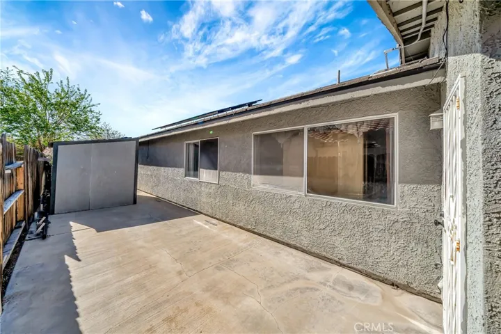 43015 22nd Street W, Lancaster, California 93536