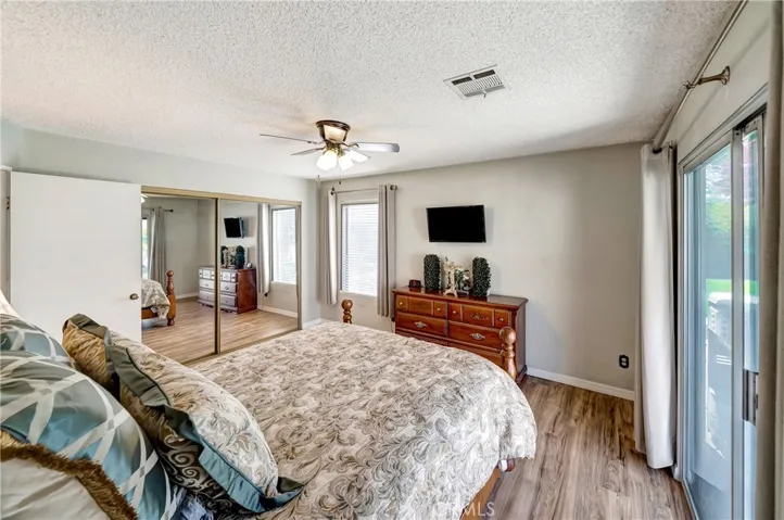 43015 22nd Street W, Lancaster, California 93536