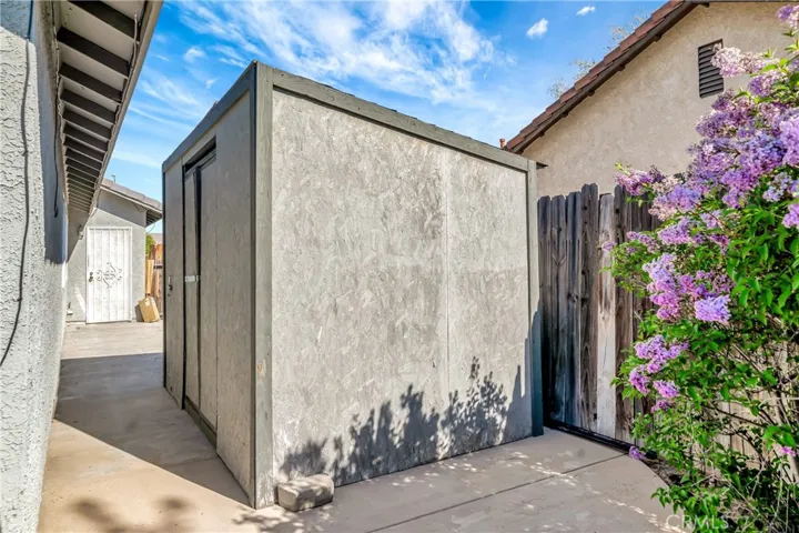 43015 22nd Street W, Lancaster, California 93536