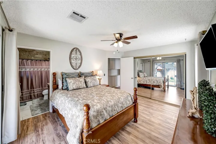 43015 22nd Street W, Lancaster, California 93536