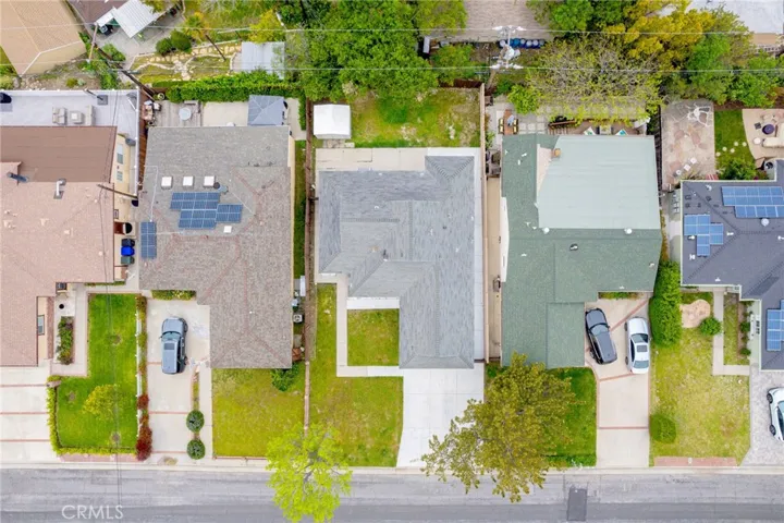 3024 Fairesta Street, La Crescenta, California 91214