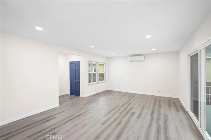 3024 Fairesta Street, La Crescenta, California 91214