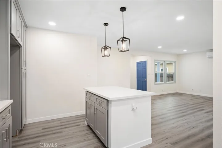 3024 Fairesta Street, La Crescenta, California 91214
