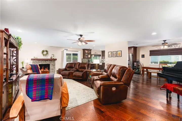 914 Skymeadow Drive, Placentia, California 92870