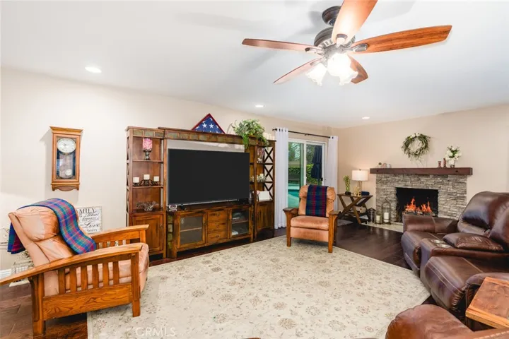914 Skymeadow Drive, Placentia, California 92870