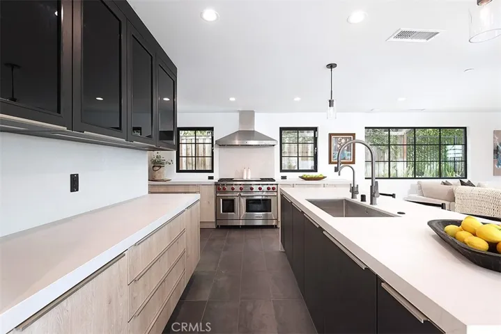 2207 Port Harwick Place, Newport Beach, California 92660