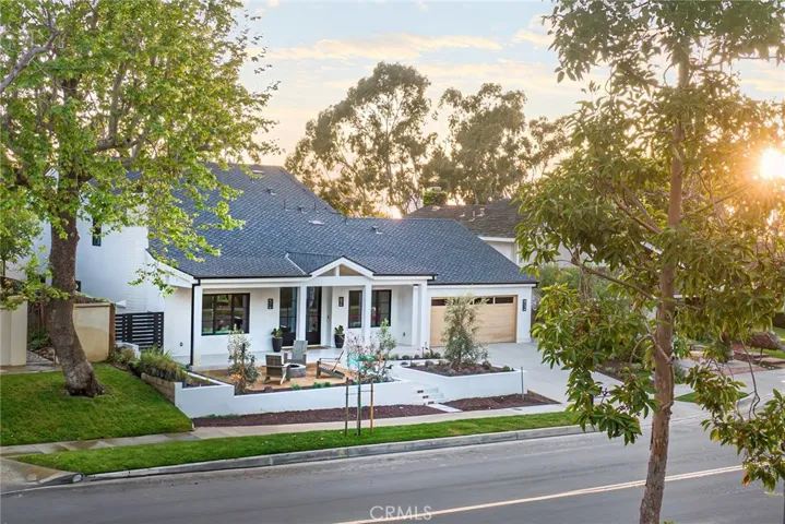2207 Port Harwick Place, Newport Beach, California 92660
