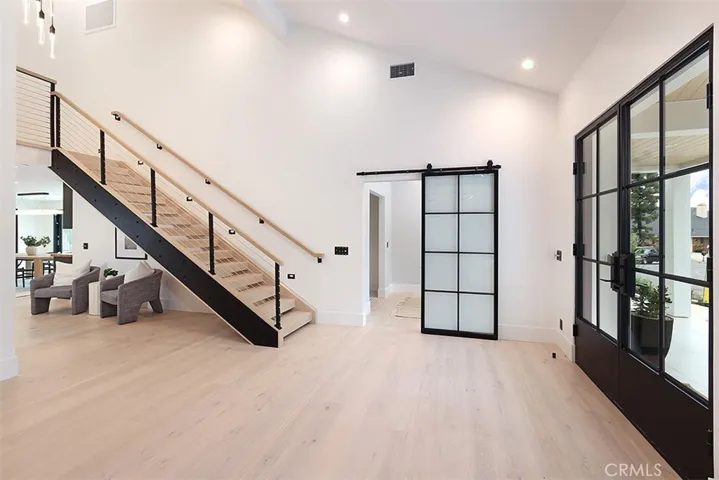 2207 Port Harwick Place, Newport Beach, California 92660