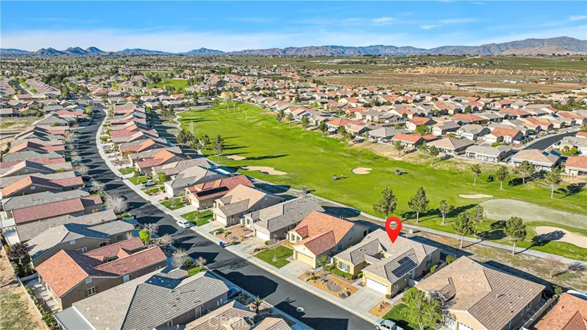 10275 Lakeshore Drive, Apple Valley, California 92308