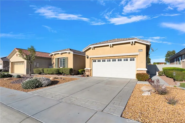 10275 Lakeshore Drive, Apple Valley, California 92308