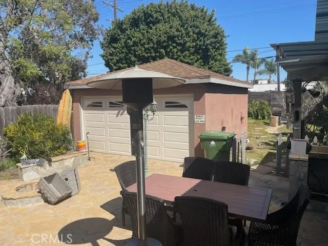 1016 Palms Boulevard, Venice, California 90291