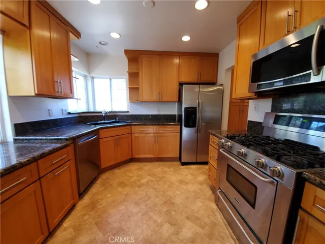 1016 Palms Boulevard, Venice, California 90291