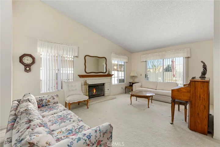 5218 Long Cove Road, Banning, California 92220