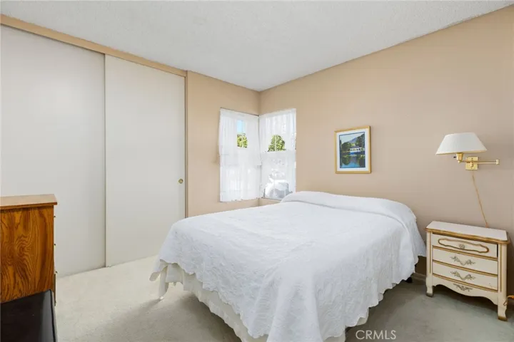 5218 Long Cove Road, Banning, California 92220