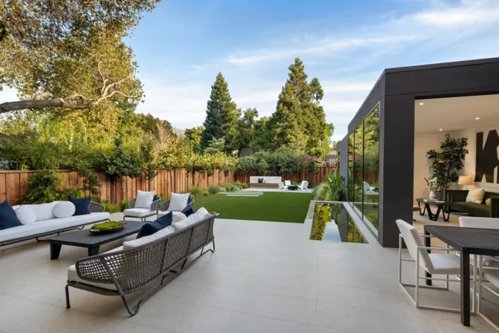 1144 Forest Avenue, Palo Alto, California 94301