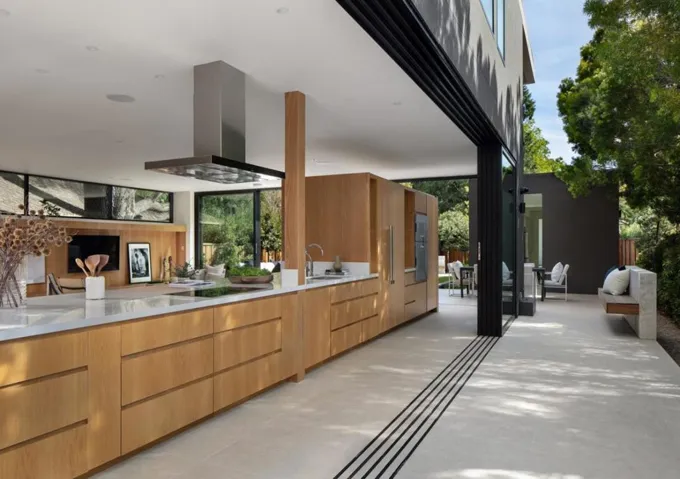 1144 Forest Avenue, Palo Alto, California 94301
