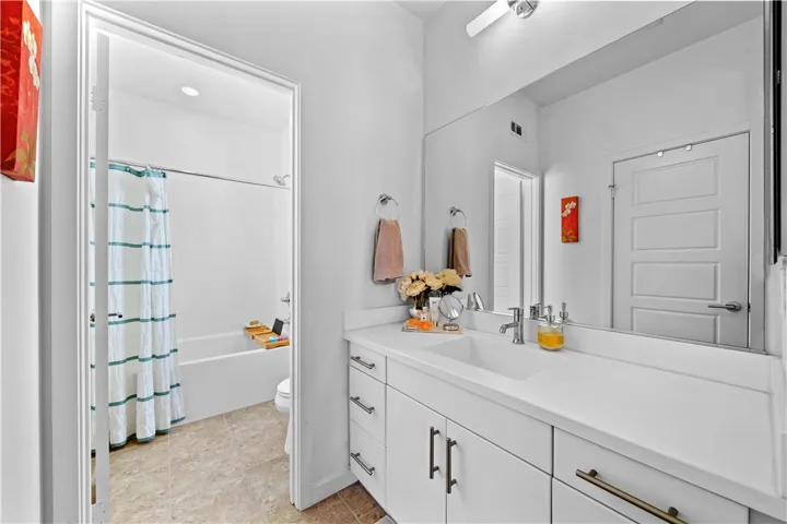 Upstairs Bathroom