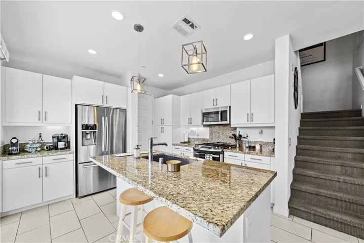 58 Wild Rose, Lake Forest, California 92630