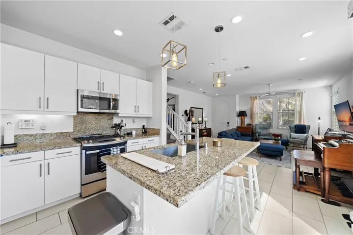 58 Wild Rose, Lake Forest, California 92630