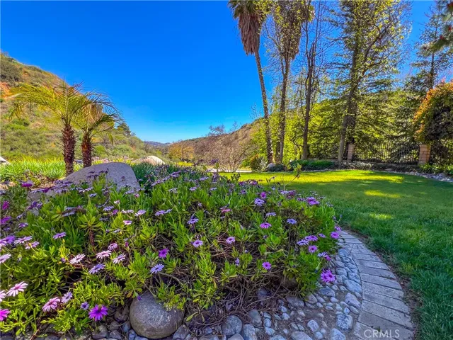 30616 Kristin Court, Redlands, California 92373