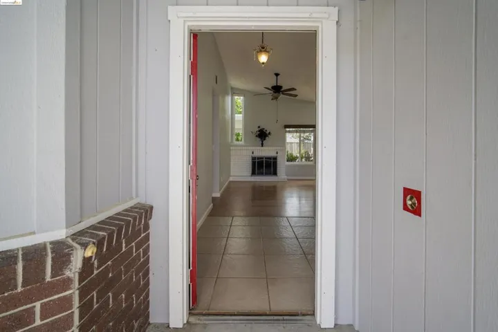 4317 Sequoia Dr, Oakley, California 94561