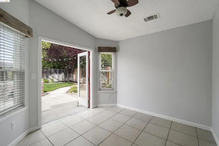 4317 Sequoia Dr, Oakley, California 94561