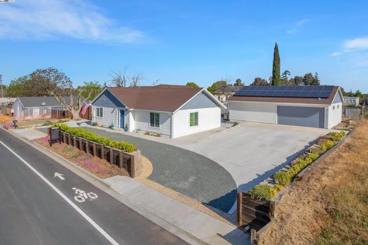700 Brownstone Rd, Oakley, California 94561