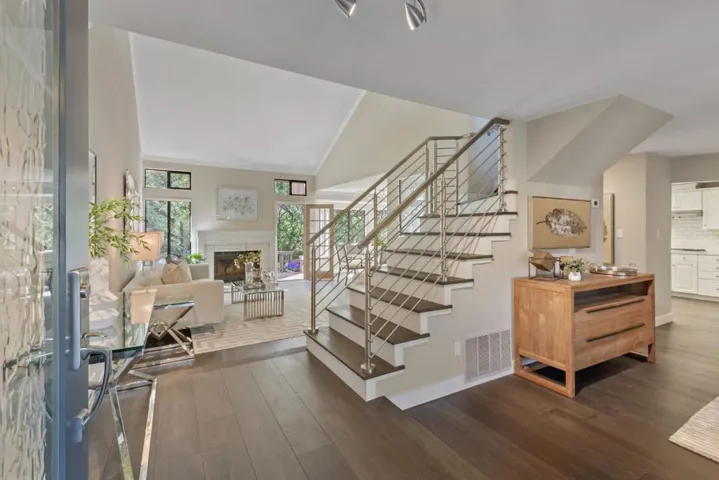 1661 Sugarloaf Drive, San Mateo, California 94403