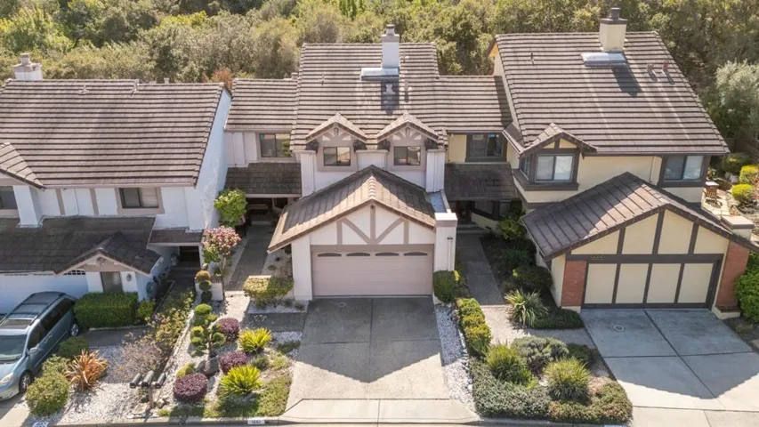 1661 Sugarloaf Drive, San Mateo, California 94403