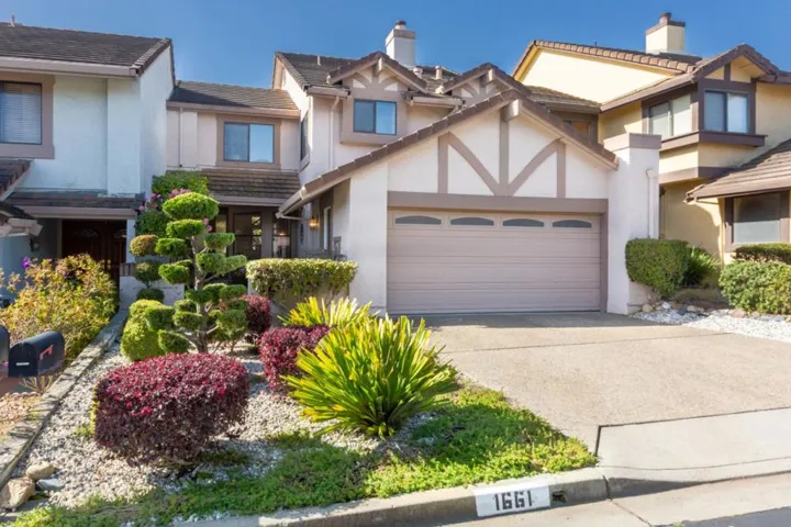 1661 Sugarloaf Drive, San Mateo, California 94403