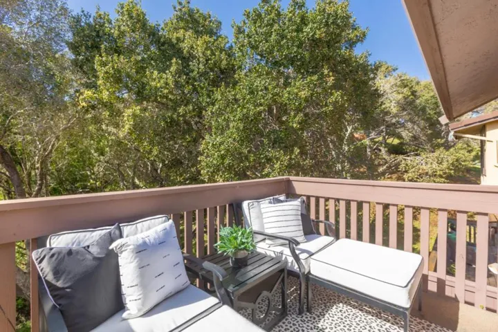 1661 Sugarloaf Drive, San Mateo, California 94403