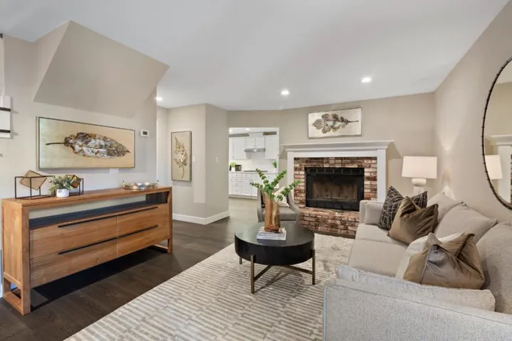 1661 Sugarloaf Drive, San Mateo, California 94403