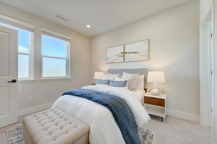 452 Waters Park Circle, San Mateo, California 94403
