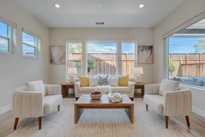 452 Waters Park Circle, San Mateo, California 94403