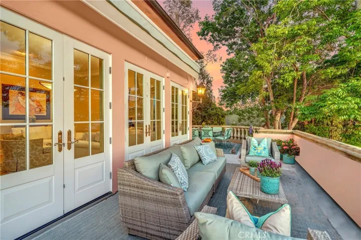 1959 Temple Hills Drive, Laguna Beach, California 92651