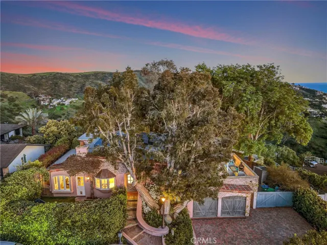 1959 Temple Hills Drive, Laguna Beach, California 92651