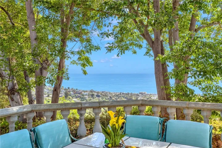 1959 Temple Hills Drive, Laguna Beach, California 92651