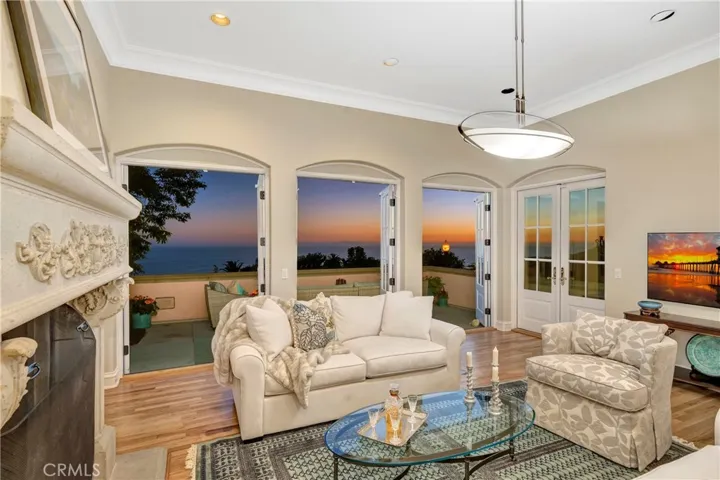 1959 Temple Hills Drive, Laguna Beach, California 92651