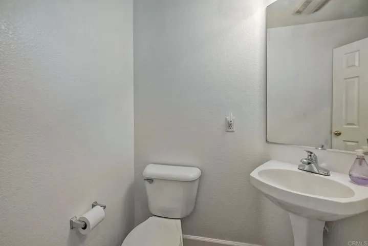 582 Sweet Pea Place, Encinitas, California 92024