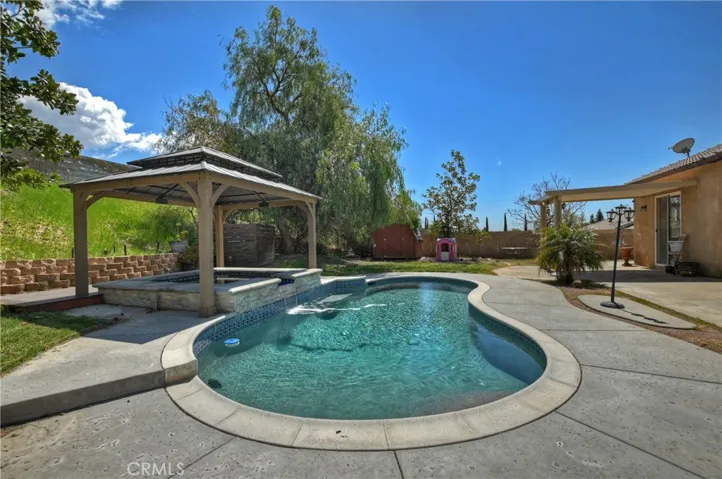 10315 Fremont Street, Yucaipa, California 92399