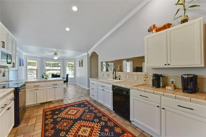 4250 Hildale Avenue, Oroville, California 95966
