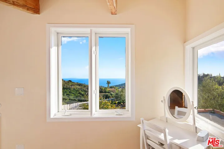 2300 Mcreynolds Road, Malibu, California 90265